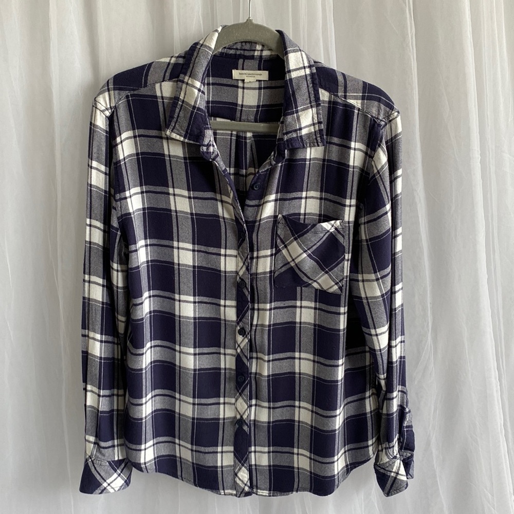 Lightweight long sleeve button down. Navy and white plaid.